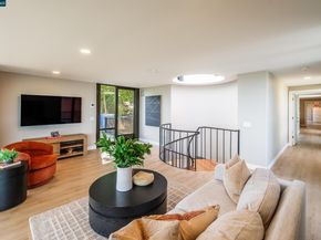 101 Greenbank Drive, Lafayette CA 94549