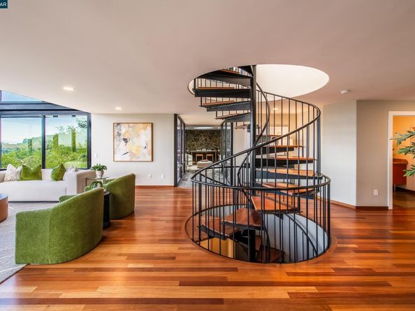 101 Greenbank Drive, Lafayette CA 94549