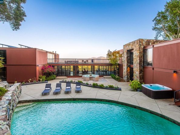 101 Greenbank Drive, Lafayette CA 94549