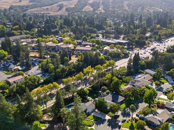90 Princeton Ct, Danville CA 94526