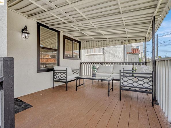 725 E 21St St, Oakland CA 94606