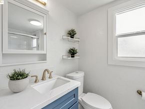 725 E 21St St, Oakland CA 94606