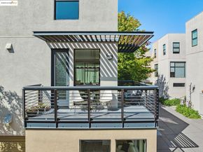 94 City Limits Cir, Oakland CA 94608