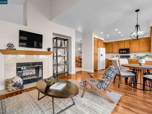 337 Saclan Terrace, Clayton CA 94517