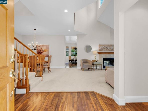 337 Saclan Terrace, Clayton CA 94517