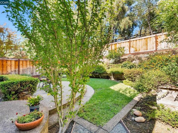 337 Saclan Terrace, Clayton CA 94517