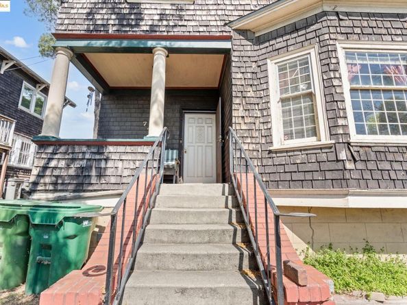 740 E 19, Oakland CA 94606