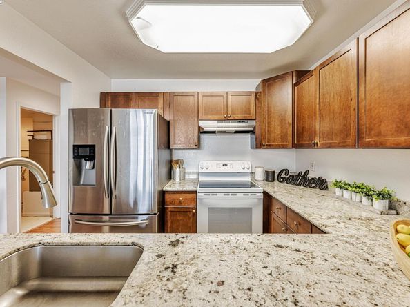 535 Pierce St 1307, Albany CA 94706