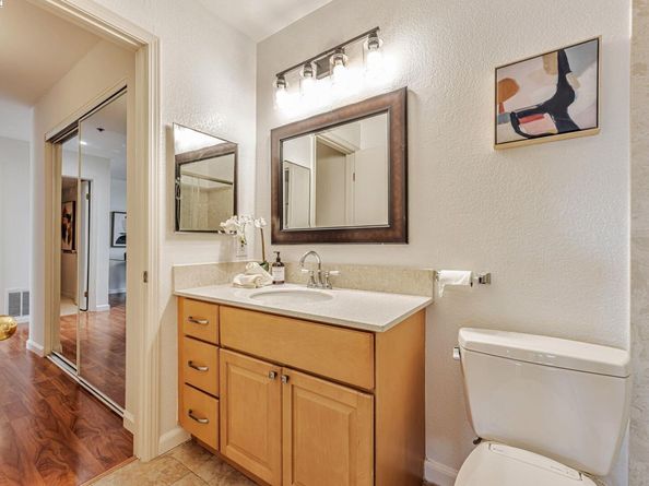 535 Pierce St 1307, Albany CA 94706