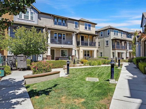 3971 Portola Cmn 1, Livermore CA 94551