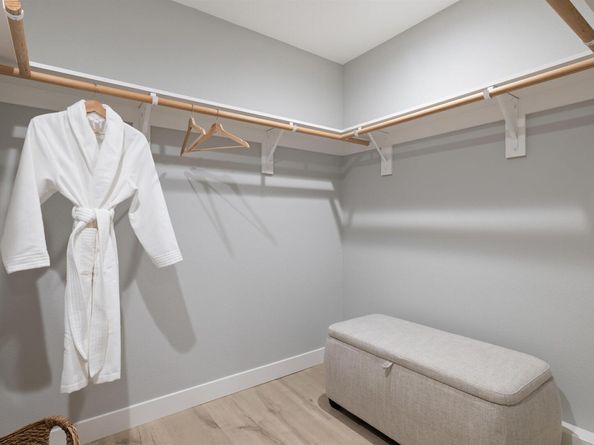 8040 Crest, Oakland CA 94605