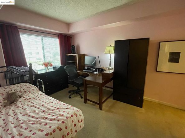 989 Webster Street #450, Oakland CA 94607