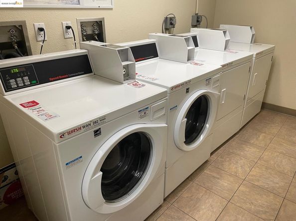 989 Webster Street #450, Oakland CA 94607