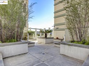 989 Webster Street #450, Oakland CA 94607