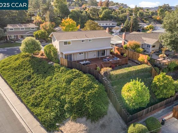 1008 Rachele Rd, Walnut Creek CA 94597