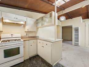 27342 Capri Ave, Hayward CA 94545