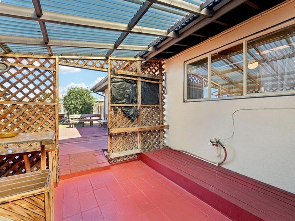 27342 Capri Ave, Hayward CA 94545