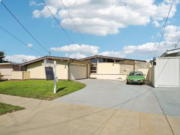 27342 Capri Ave, Hayward CA 94545