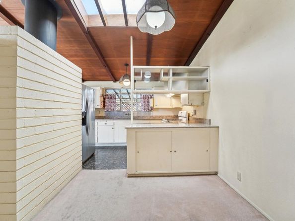 27342 Capri Ave, Hayward CA 94545