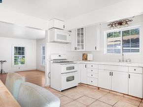 6383 Hillmont Dr, Oakland CA 94605
