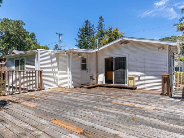 6383 Hillmont Dr, Oakland CA 94605