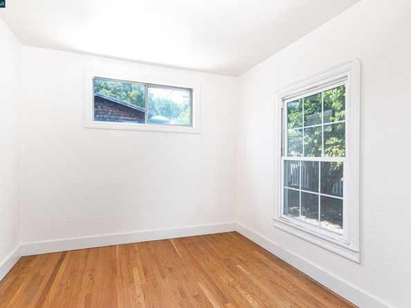 6383 Hillmont Dr, Oakland CA 94605