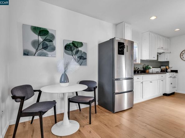 1519 Commerce Way, Oakland CA 94606