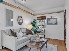 1519 Commerce Way, Oakland CA 94606