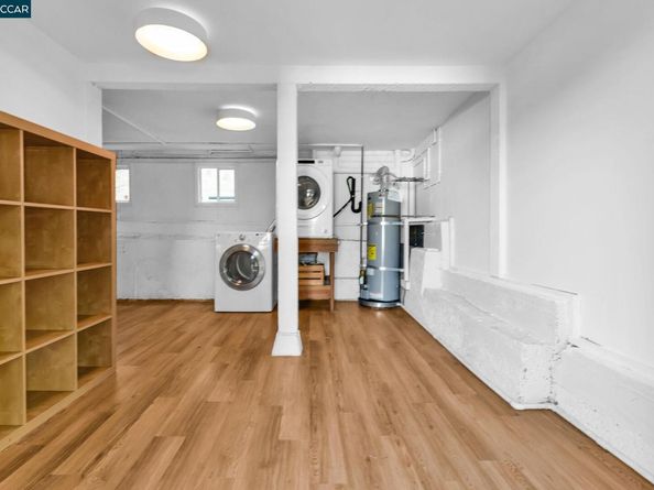 1519 Commerce Way, Oakland CA 94606