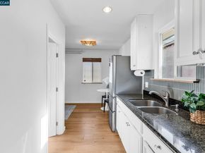 1519 Commerce Way, Oakland CA 94606
