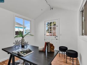 1519 Commerce Way, Oakland CA 94606