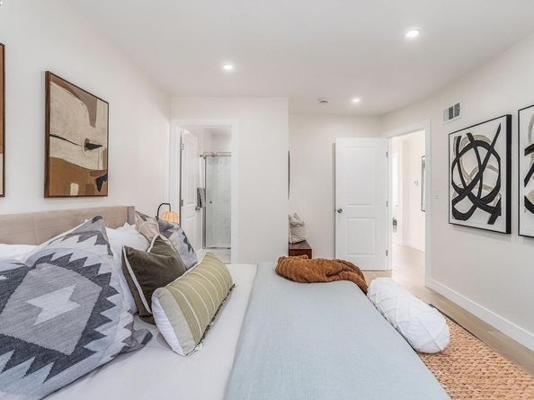 353 E Moltke Street, Daly City CA 94014