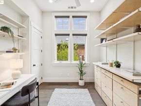 2 EMERY Lane, Oakland CA 94618