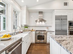 2 EMERY Lane, Oakland CA 94618