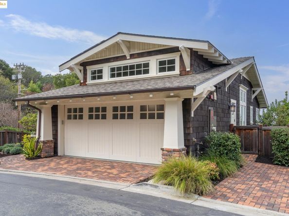 2 EMERY Lane, Oakland CA 94618