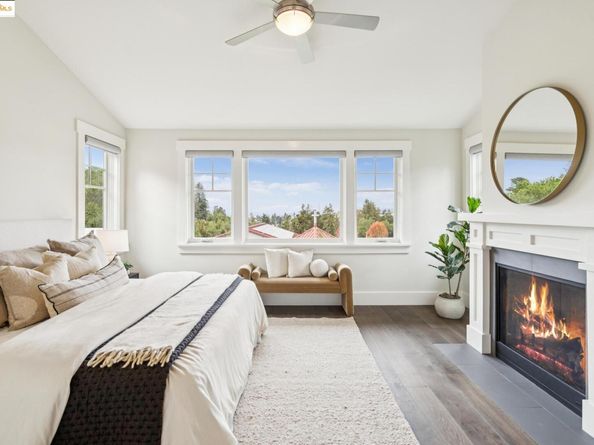 2 EMERY Lane, Oakland CA 94618