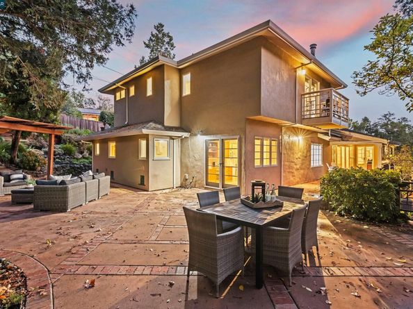 59 Hacienda Cir, Orinda CA 94563