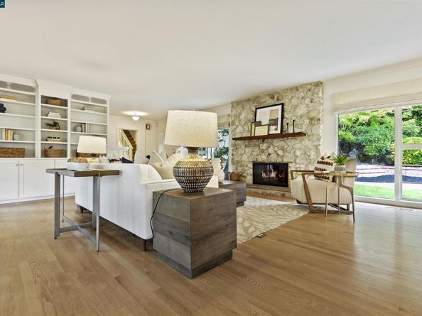 59 Hacienda Cir, Orinda CA 94563