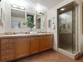 59 Hacienda Cir, Orinda CA 94563