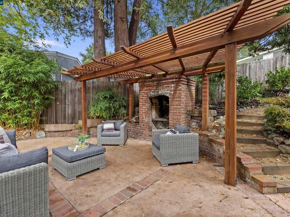 59 Hacienda Cir, Orinda CA 94563