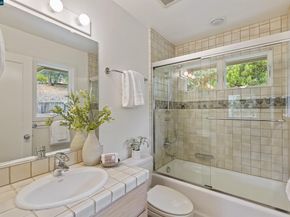 59 Hacienda Cir, Orinda CA 94563