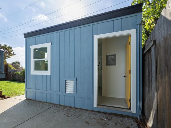 5 Virginia Garden, Berkeley CA 94702