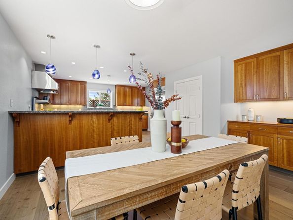 5 Virginia Garden, Berkeley CA 94702