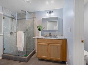 5 Virginia Garden, Berkeley CA 94702