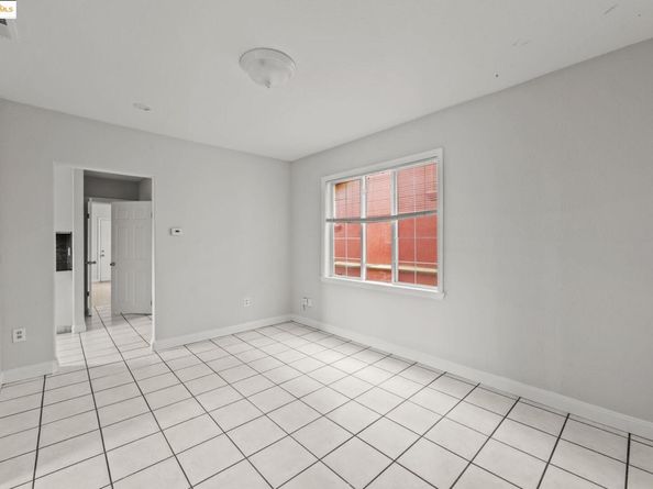 1311 87Th Ave, Oakland CA 94621