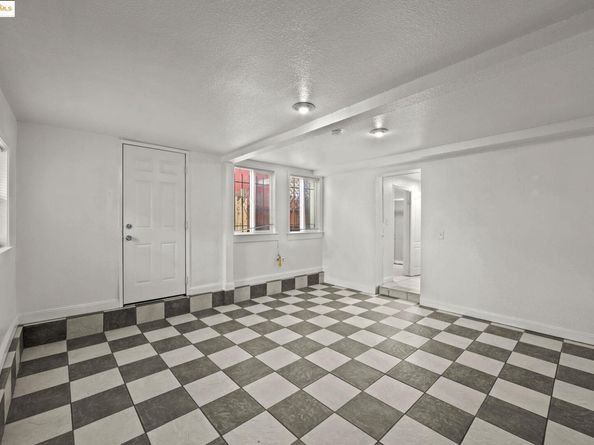 1311 87Th Ave, Oakland CA 94621