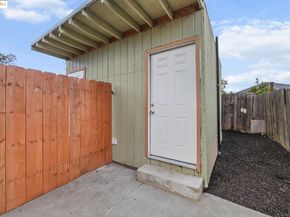 1311 87Th Ave, Oakland CA 94621