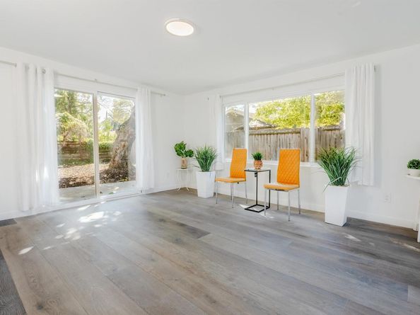 1351 Cypress Dr, Concord CA 94520