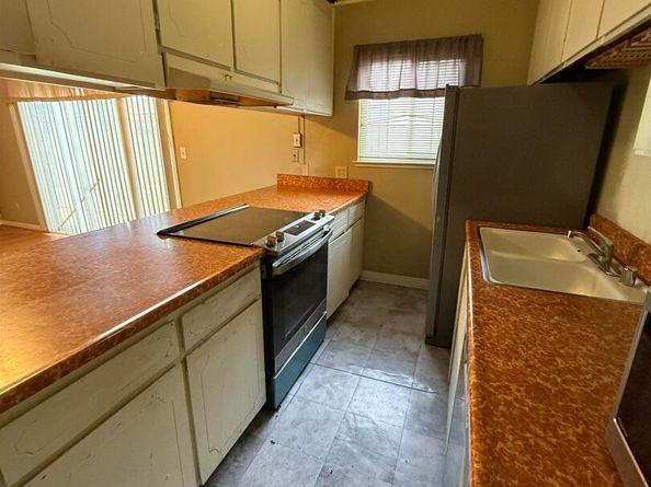 1735 David Ave, Concord CA 94518