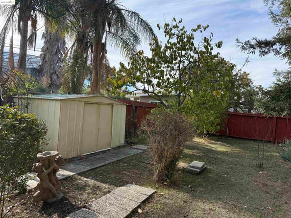 1735 David Ave, Concord CA 94518